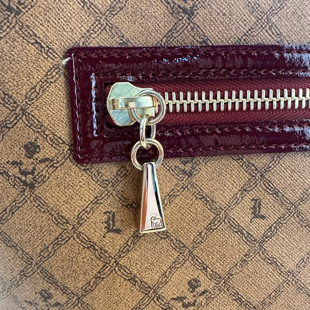 Rare L.A.M.B. Gwen Stefani "Kingston" Lipstick Tote + Stripped Cloth Bag - Picture 5 of 15